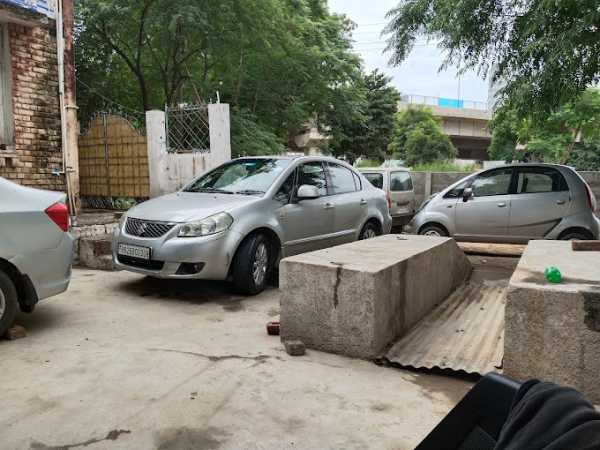 Gallery Images