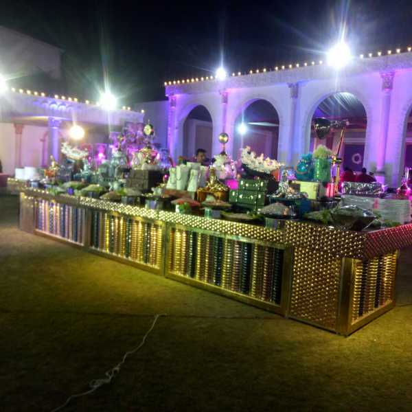 Gallery Images