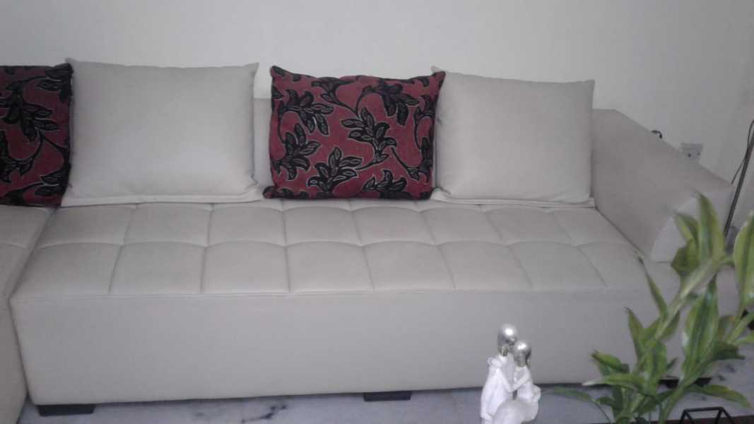 Gallery Images