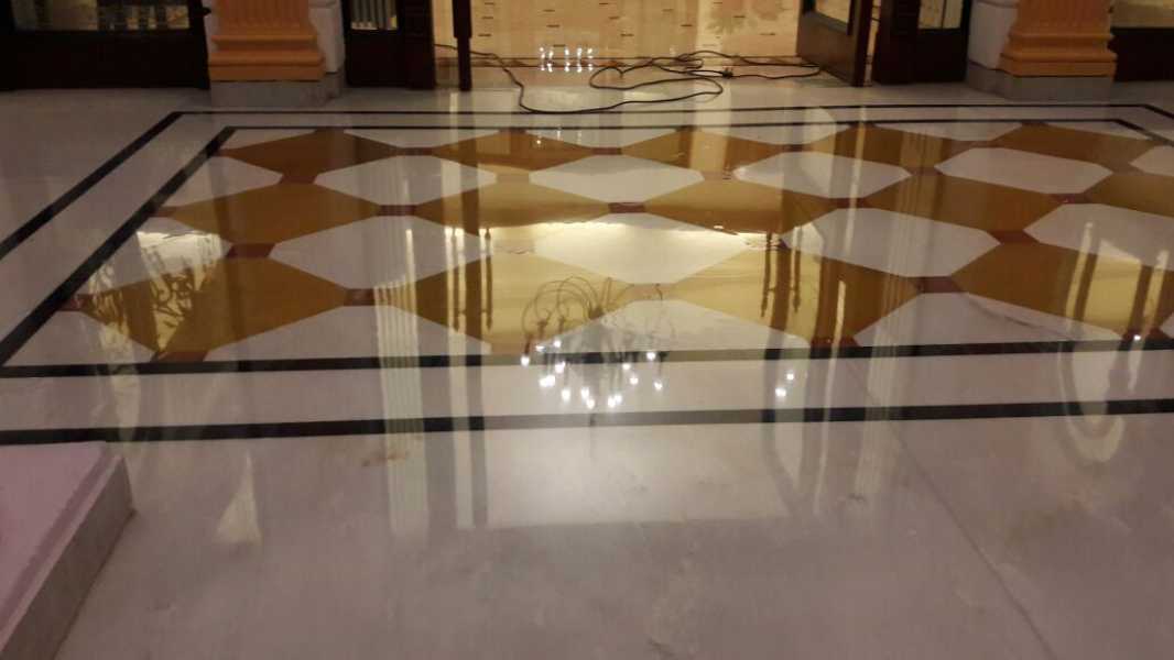 Gallery Images