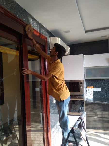 Gallery Images