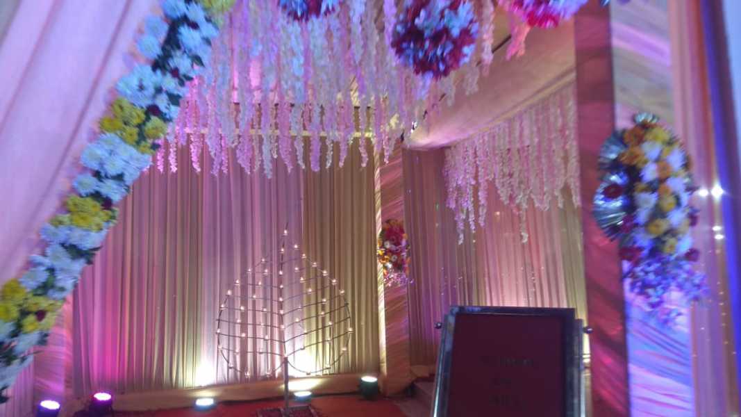 Gallery Images