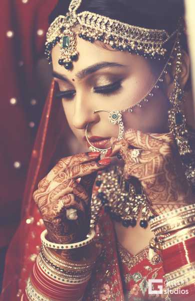Gallery Images