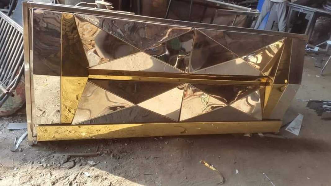 Gallery Images