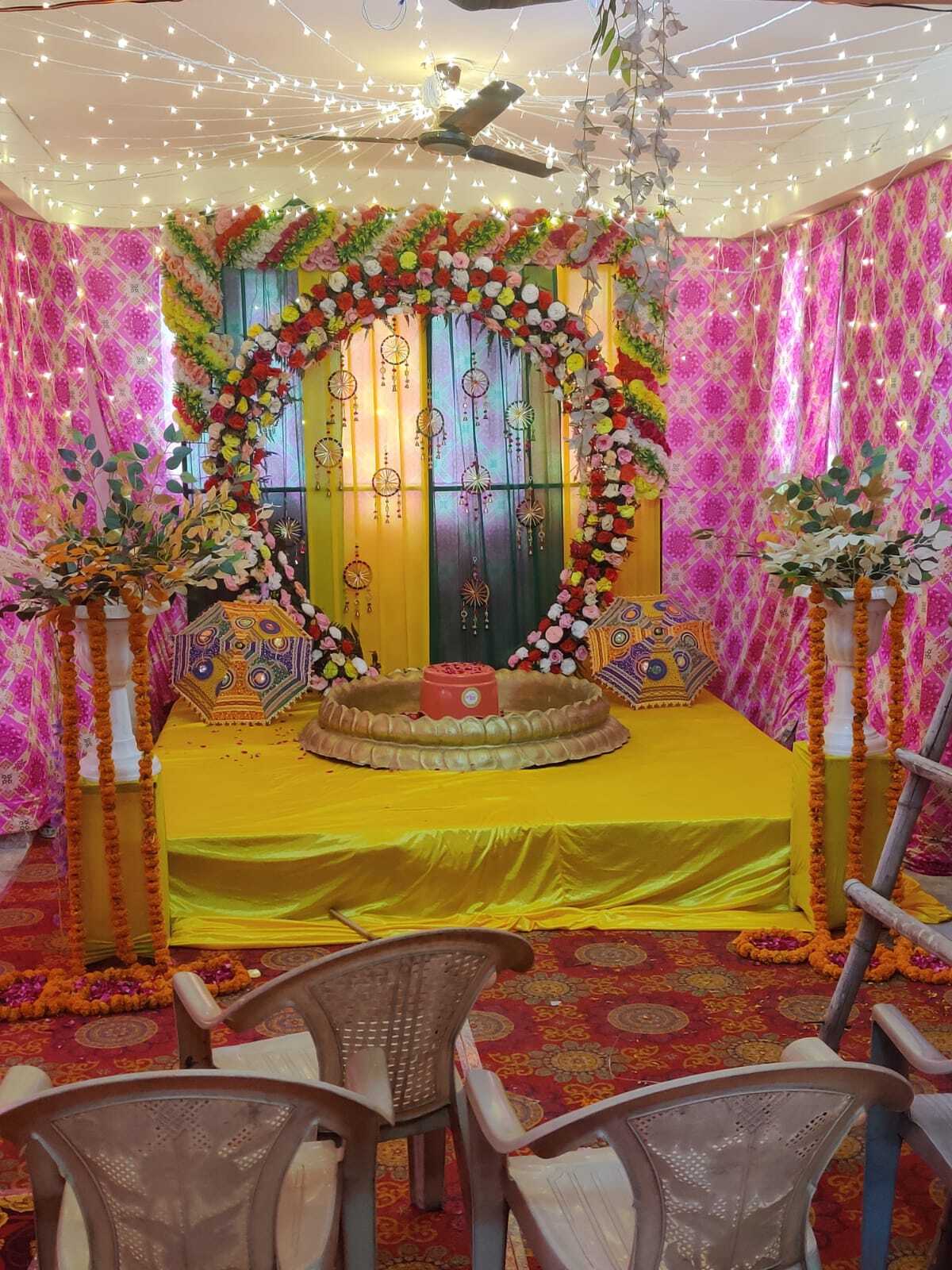 Gallery Images